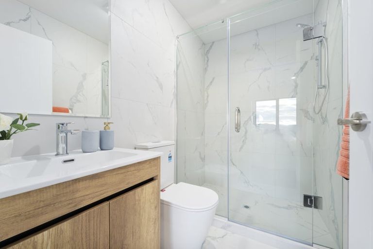 Photo of property in 14f Geordie Street, Henderson, Auckland, 0612