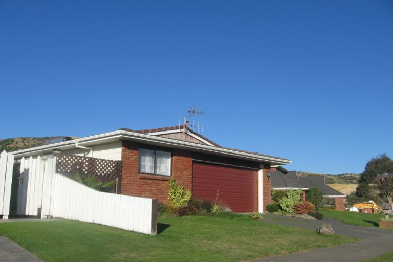 Photo of property in 55 James Cook Drive, Whitby, Porirua, 5024