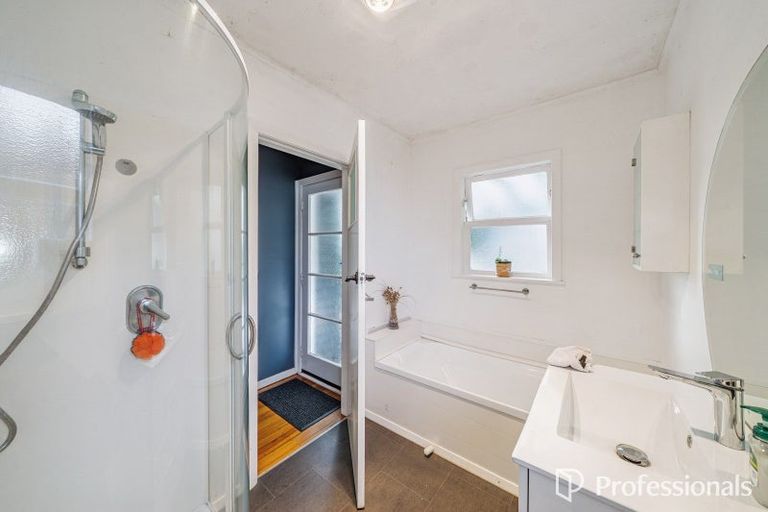 Photo of property in 25 Coniston Street, Wainuiomata, Lower Hutt, 5014