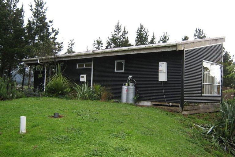 Photo of property in 300 Hurford Road, Hurford, New Plymouth, 4374
