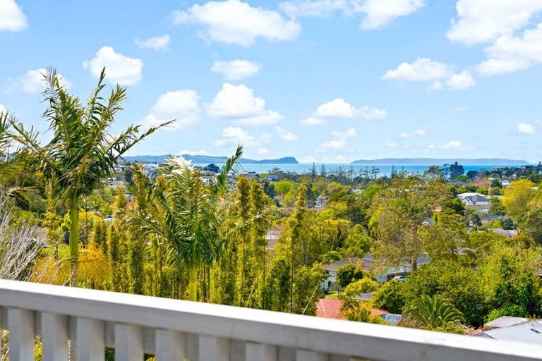 Photo of property in 121 Stredwick Drive, Torbay, Auckland, 0630