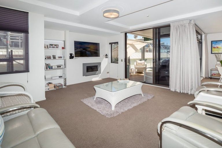 Photo of property in Vivaldi Apartments, 13/48 Marine Parade, Mount Maunganui, 3116