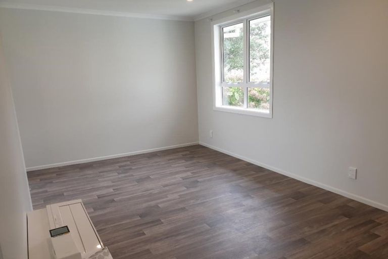 Photo of property in 4 Niagara Street, Waitangirua, Porirua, 5024