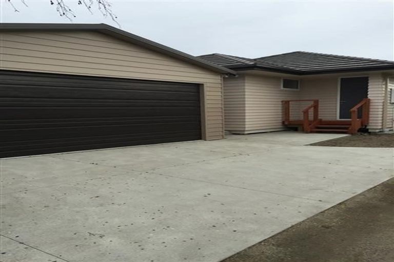 Photo of property in 140 Palmers Road, New Brighton, Christchurch, 8083