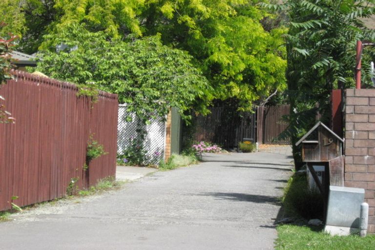 Photo of property in 19 Laing Crescent, Heathcote Valley, Christchurch, 8022