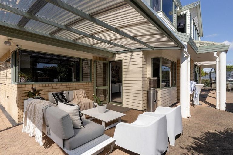 Photo of property in 5 Caernarvon Rise, Bethlehem, Tauranga, 3110