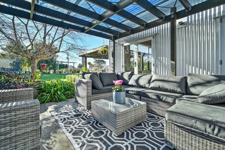 Photo of property in 95 Kereru Road, Maraekakaho, 4171