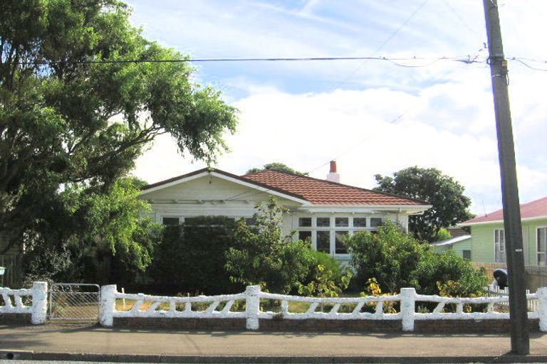 Photo of property in 23 Torridon Road, Miramar, Wellington, 6022