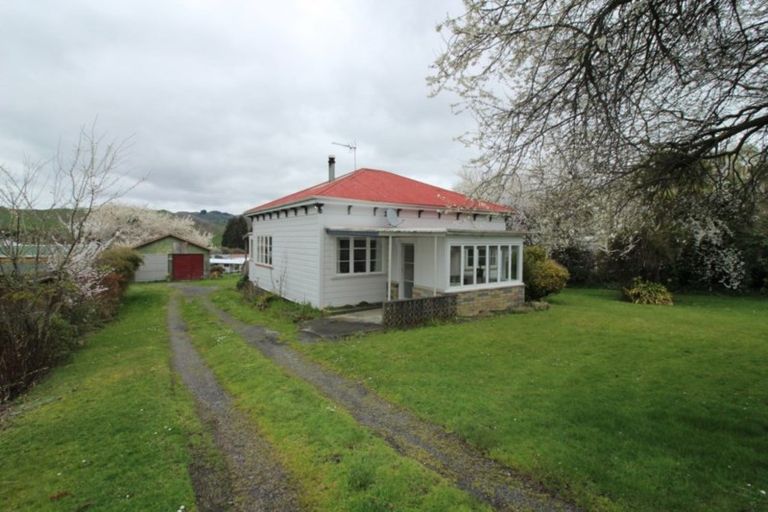 Photo of property in 3 Missel Street, Taihape, 4720