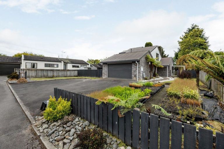 Photo of property in 16 Woodland Drive, Flagstaff, Hamilton, 3210