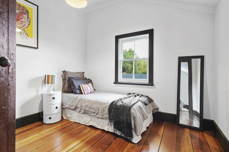 Photo of property in 21 Bethune Street, Featherston, 5710