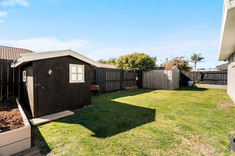 Photo of property in 151 Evans Road, Papamoa Beach, Papamoa, 3118