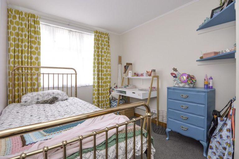 Photo of property in 26 Leicester Street, Terrace End, Palmerston North, 4410