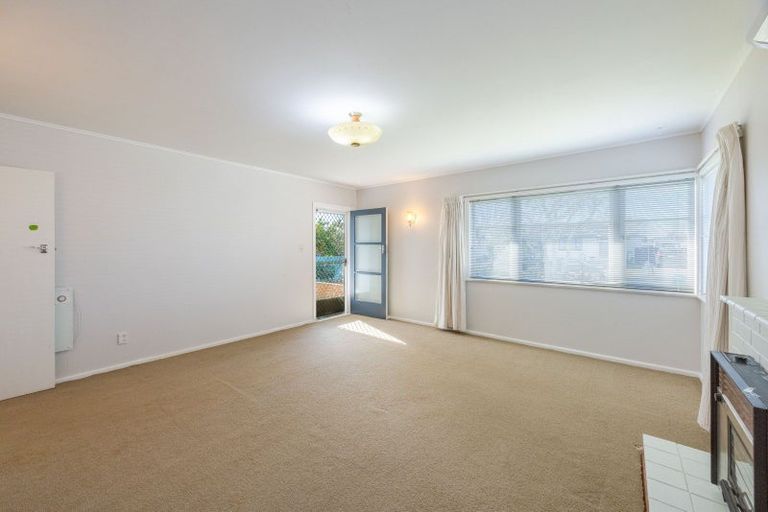 Photo of property in 11 Fleming Crescent, Maraenui, Napier, 4110