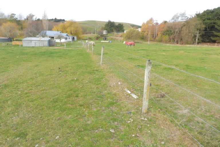 Photo of property in 7 Tarbetness Street, Herbert, Oamaru, 9495