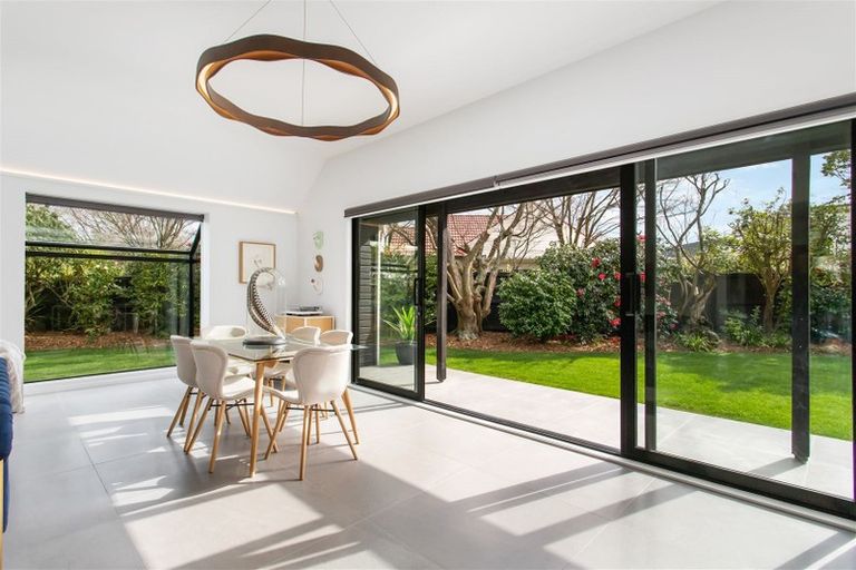 Photo of property in 48 Weka Street, Fendalton, Christchurch, 8041