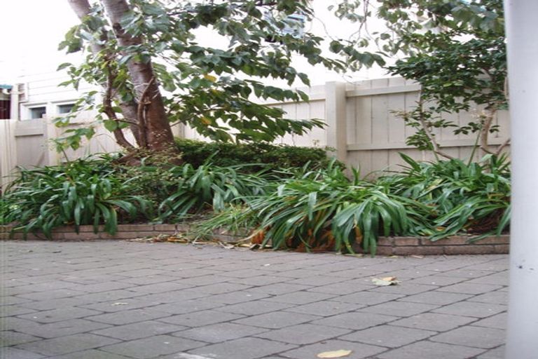 Photo of property in Gurney Nagle Bldg, 33 Vivian Street, Te Aro, Wellington, 6011