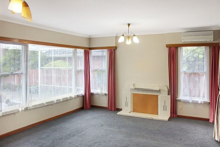 Photo of property in 2 Braithwaite Street, Ilam, Christchurch, 8041