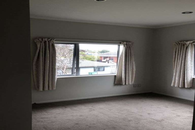 Photo of property in 11 Cartmel Avenue, Massey, Auckland, 0614