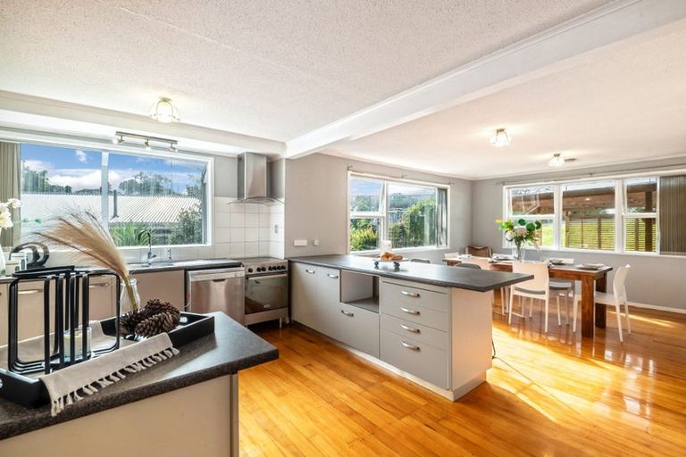 Photo of property in 62 James Street, Bayview, Auckland, 0629