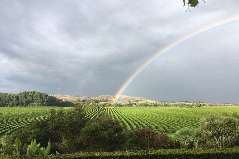 Photo of property in Beckenridge Lodge, 1 Breckenridge Lane, Puketapu, Napier, 4183