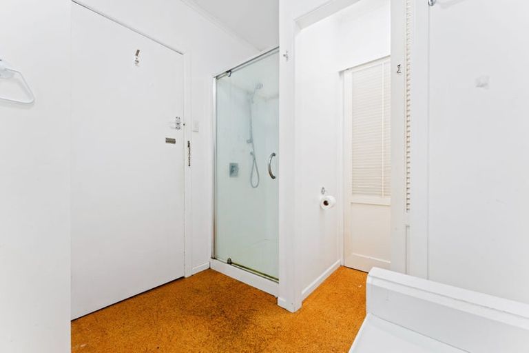 Photo of property in 121 Stredwick Drive, Torbay, Auckland, 0630