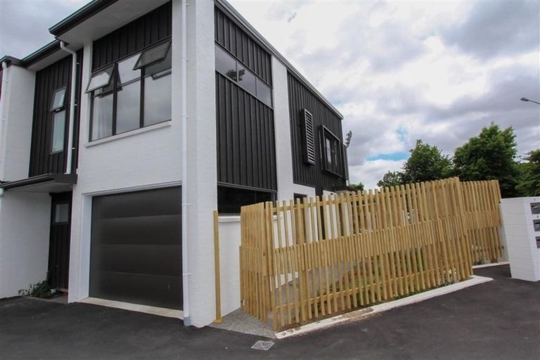 Photo of property in 1/21 Seddon Road, Frankton, Hamilton, 3204