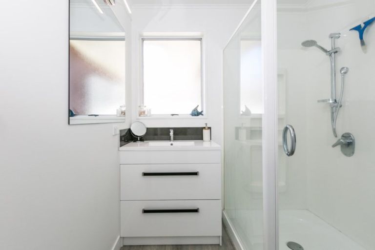 Photo of property in 6/309 Avenue Road West, Hastings, 4122