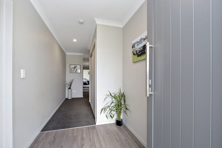 Photo of property in 13 Bradbury Avenue, Rolleston, 7614