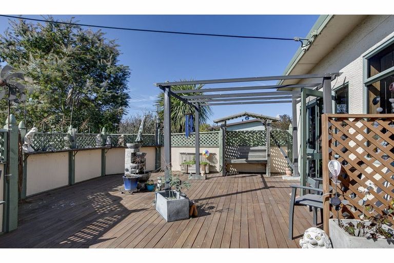 Photo of property in 5 The Avenue, Pareora, 7912