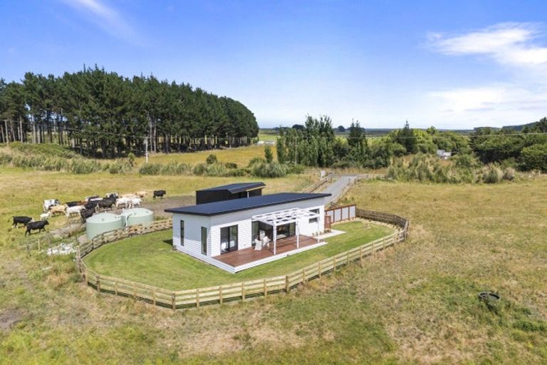 Photo of property in 1121 Parewanui Road, Parewanui, 4894