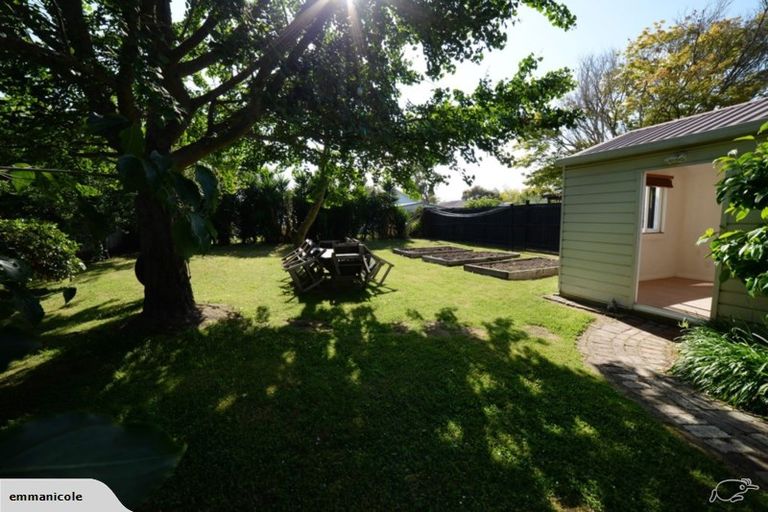 Photo of property in 8 Saint Olpherts Avenue, Hamilton East, Hamilton, 3216