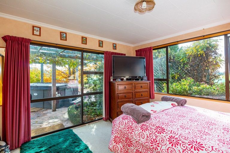 Photo of property in 53 Templer Street, Geraldine, 7992