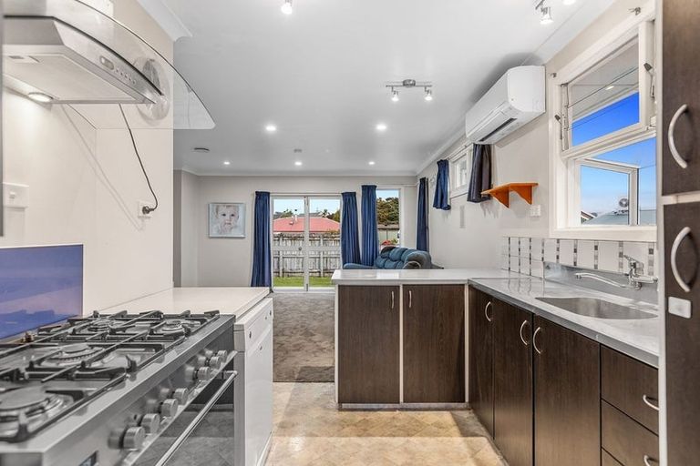 Photo of property in 11 Lumsden Street, Greerton, Tauranga, 3112