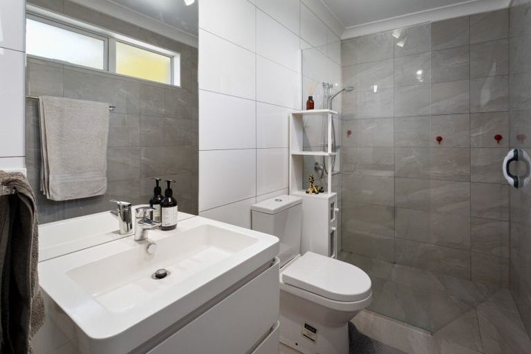 Photo of property in 19a Heron Crescent, Katikati, 3129