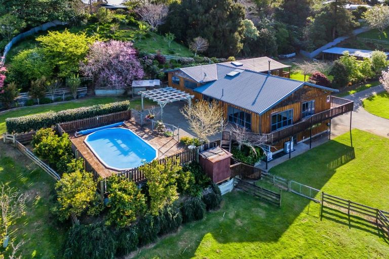 Photo of property in 1a Lismore Street, Strandon, New Plymouth, 4312