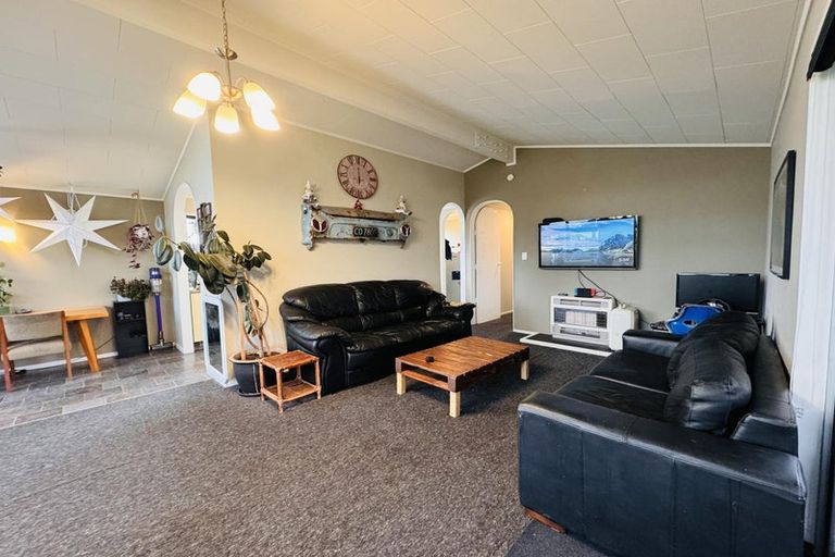 Photo of property in 325 Cambridge Avenue, Ashhurst, 4810