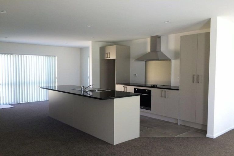 Photo of property in 38 Hollowout Street, Takanini, 2112