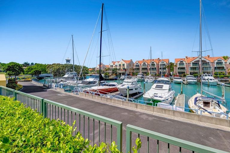 Photo of property in 41 Waterside Crescent, Gulf Harbour, Whangaparaoa, 0930
