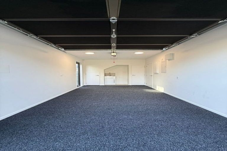 Photo of property in 5 Aquamarine Road, Rosehill, Papakura, 2113