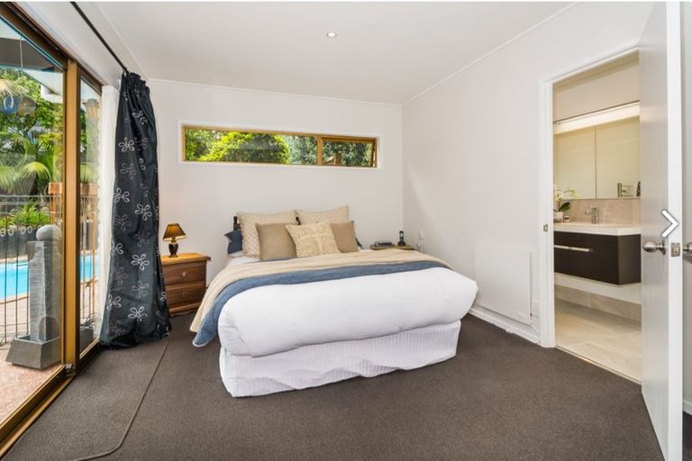 Photo of property in 43 Maxwelton Drive, Mairangi Bay, Auckland, 0630