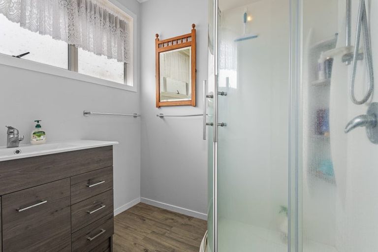 Photo of property in 29 Rata Avenue, Edgecumbe, 3120