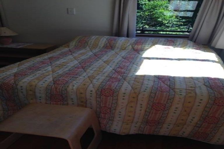 Photo of property in 1/65a Balmain Road, Birkenhead, Auckland, 0626