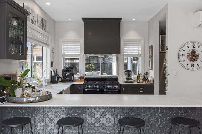 Photo of property in 152 Wairakei Road, Bryndwr, Christchurch, 8053