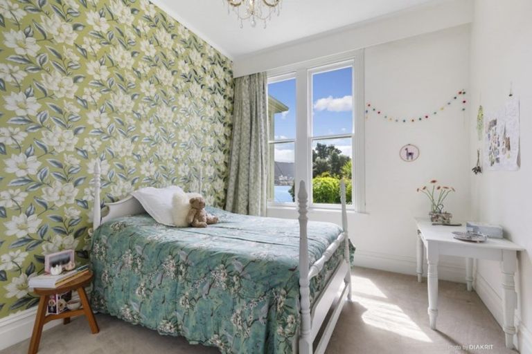 Photo of property in 33 Hay Street, Oriental Bay, Wellington, 6011