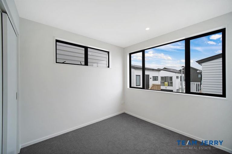Photo of property in 49 Opoka Street, Papakura, 2110