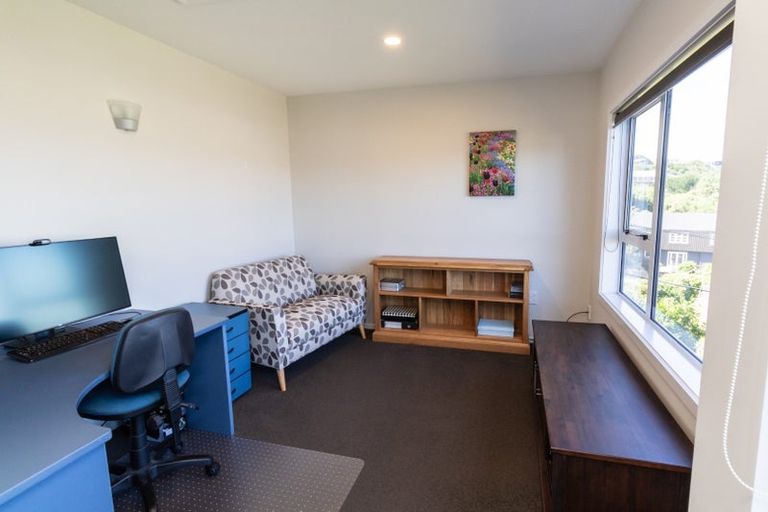 Photo of property in 131 Seatoun Heights Road, Miramar, Wellington, 6022