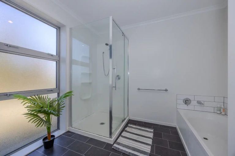 Photo of property in 5 Lot Rc, 9 Terranova Place, Wanaka, 9305