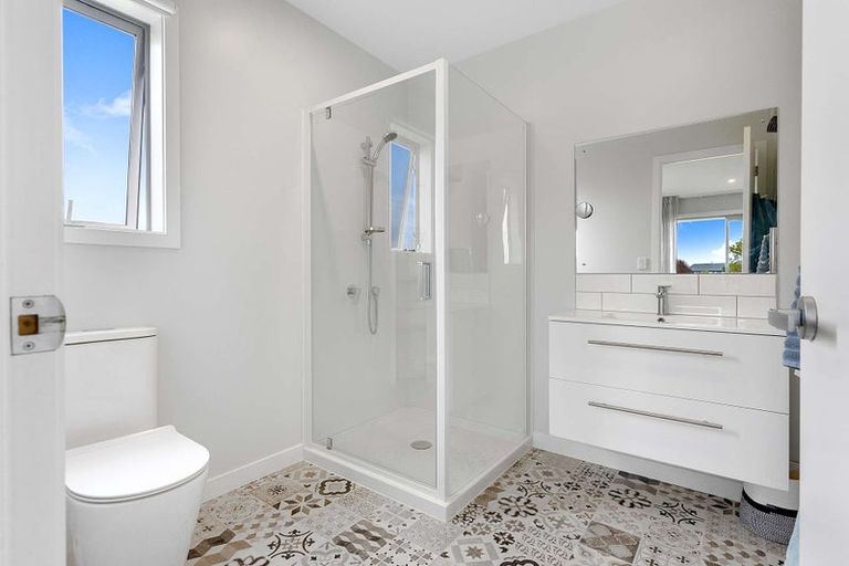 Photo of property in 2 Pukeko Way, Amberley, 7410