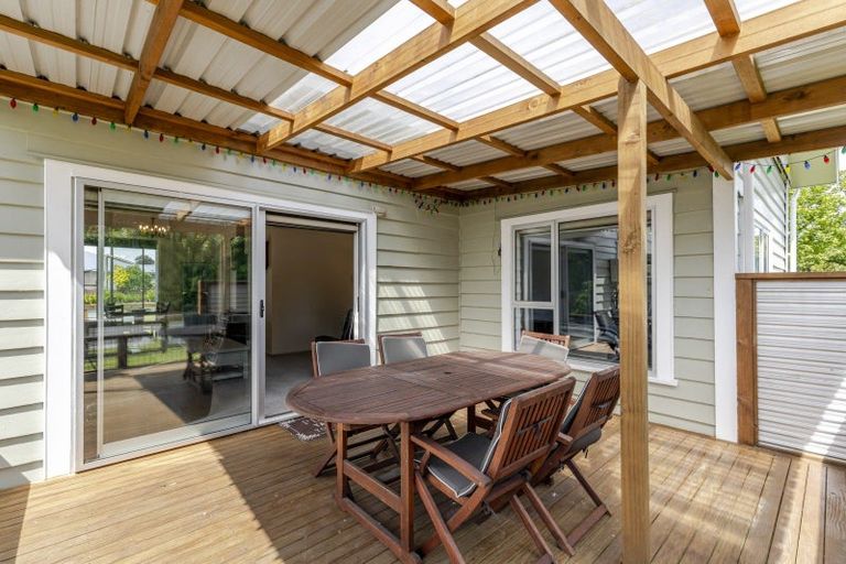 Photo of property in 1 Rimu Street, Strandon, New Plymouth, 4312